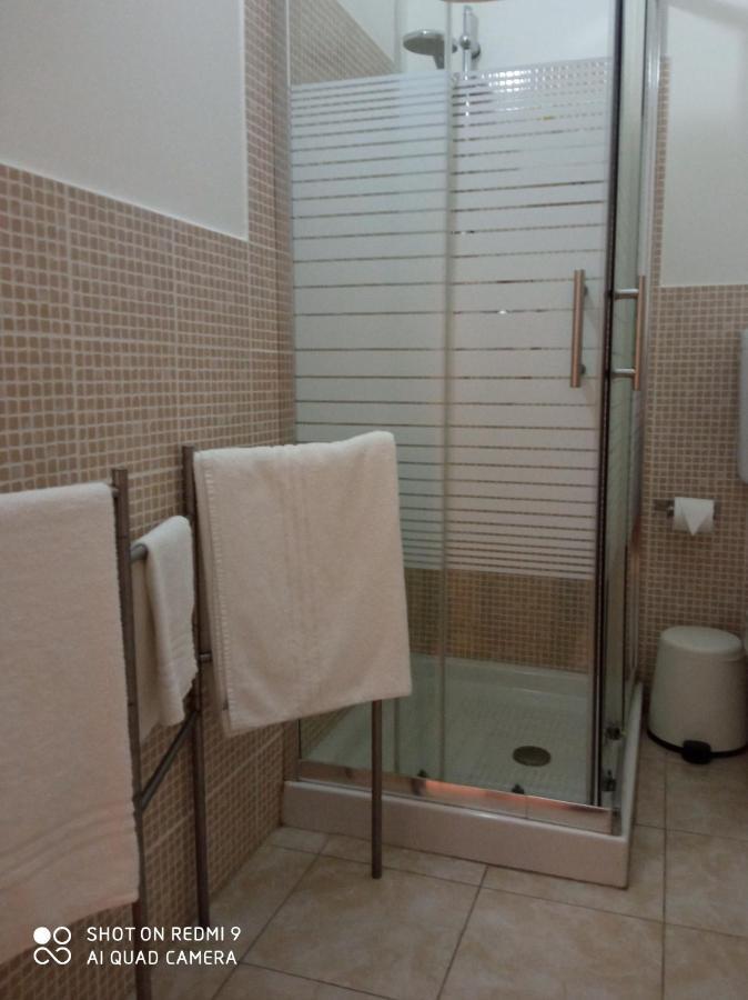 Bed & Breakfast Fontanarossa Airport -Private Parking- Катания Экстерьер фото