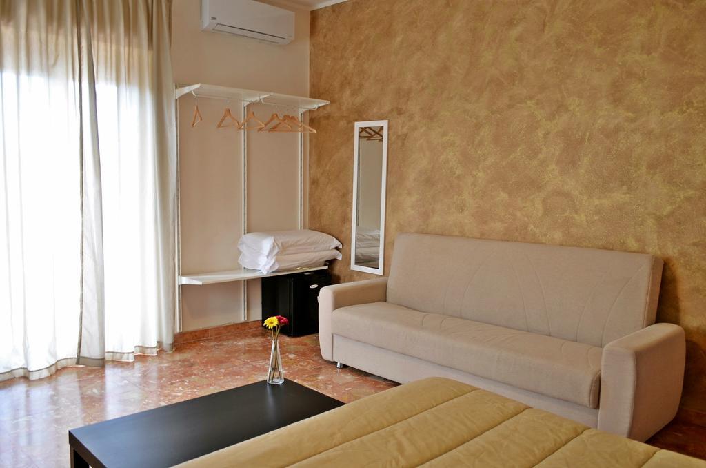 Bed & Breakfast Fontanarossa Airport -Private Parking- Катания Экстерьер фото