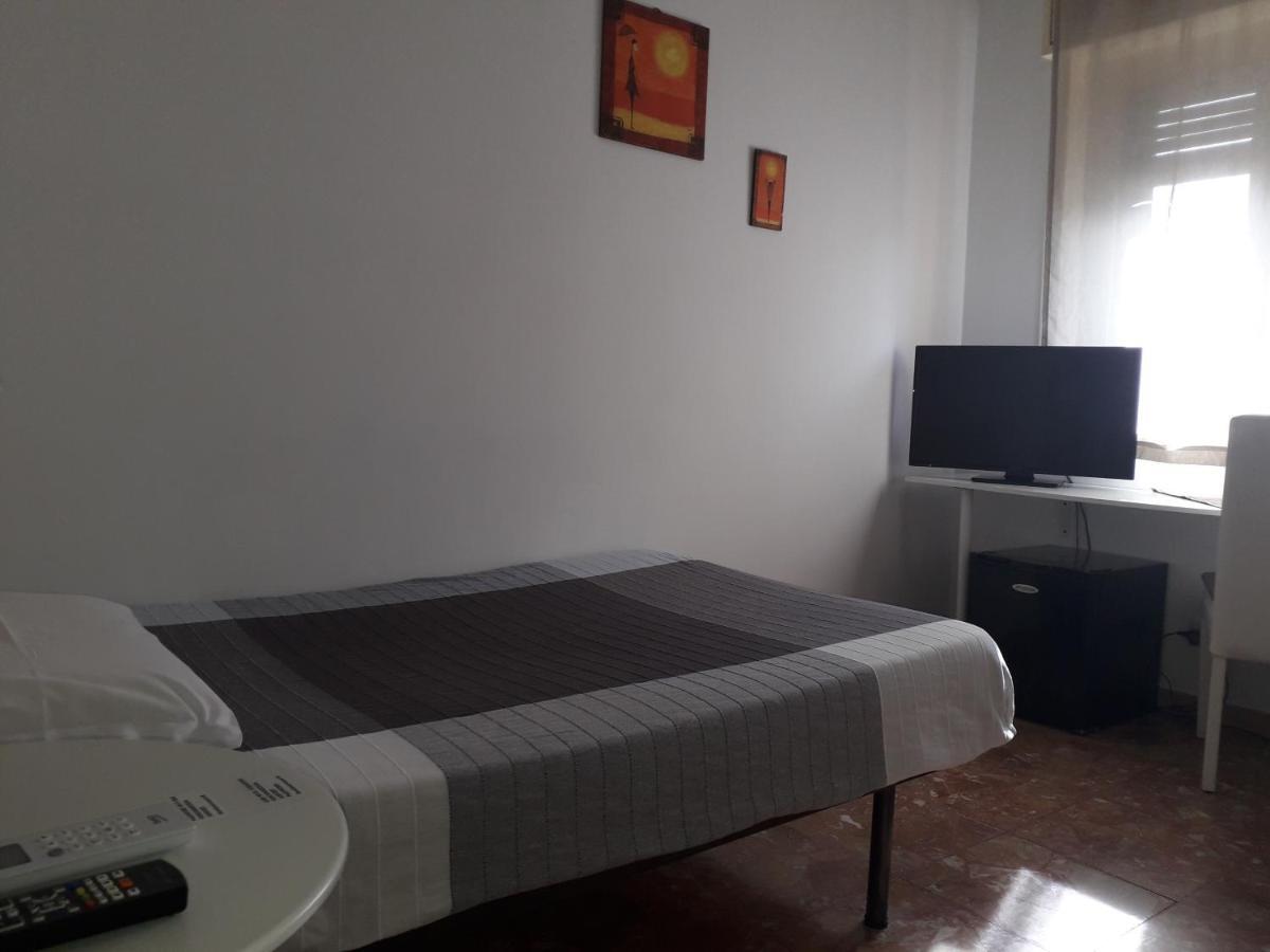 Bed & Breakfast Fontanarossa Airport -Private Parking- Катания Экстерьер фото